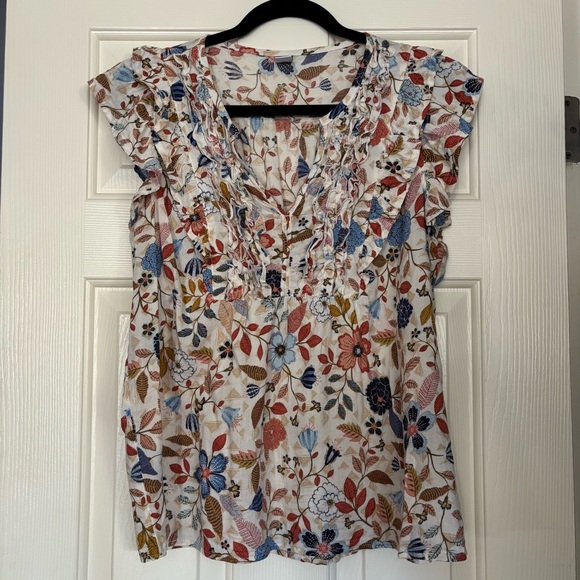 Old Navy Tops - Old Navy Ruffle-Trim Smocked Floral Top